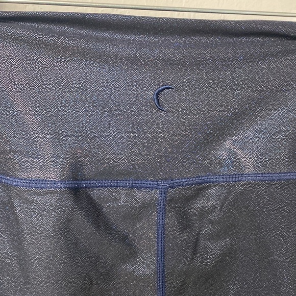 Zyia blue metallic leggings size 2 - Picture 2 of 11